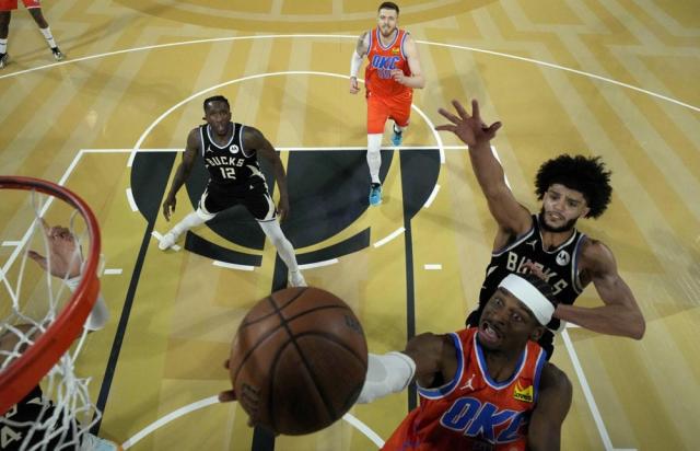 Kaiyun开云中国官网-身材优势带来防守压制，雄鹿让字母哥找到舒适区