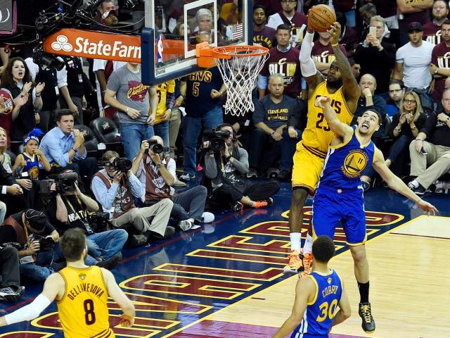 Kaiyun中国官网-【圆桌】回首2015总决赛 库里为何会无缘FMVP（上）