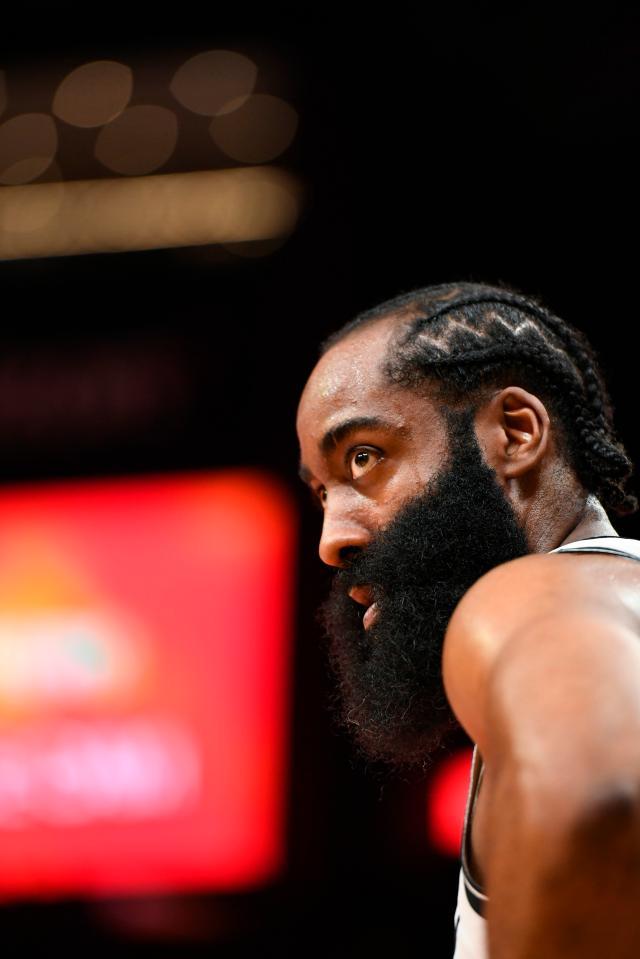 开云登录入口-【早报】神射手悲喜交加!告别阿kun!库里加冕3分王!